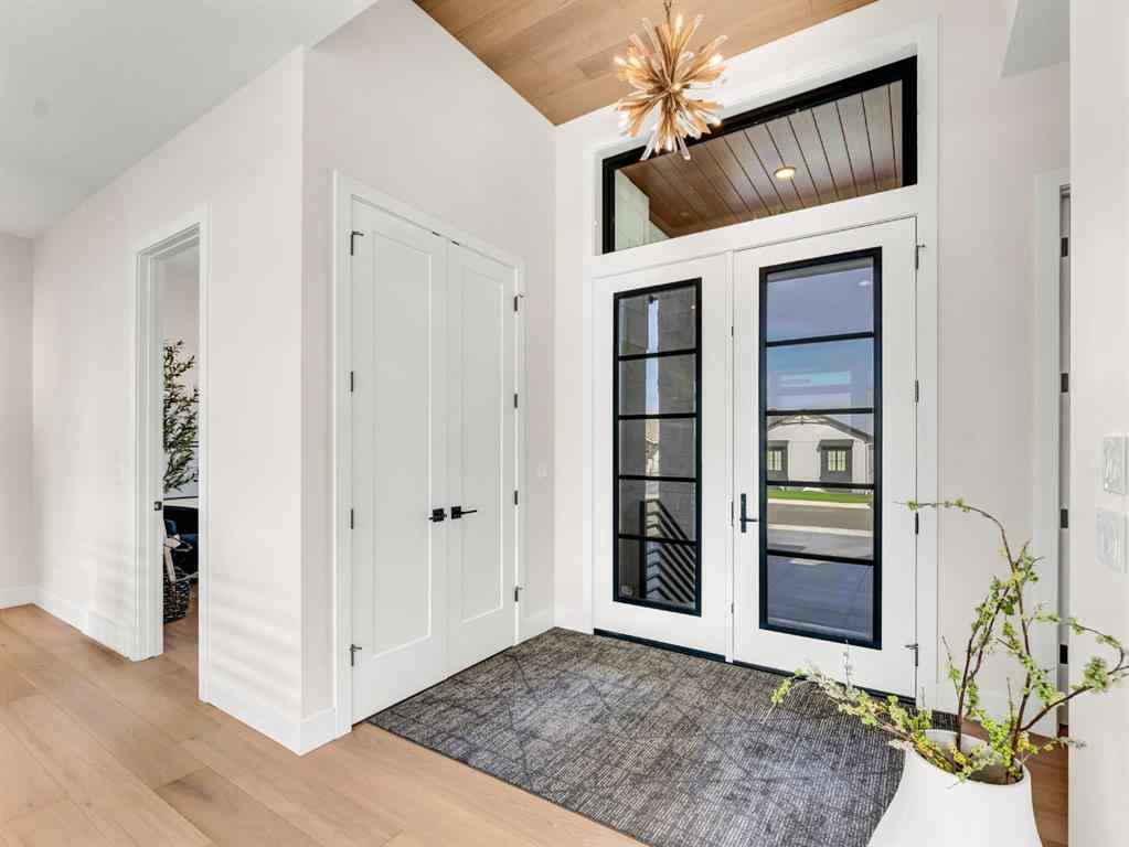 MLS® A2261229 - 51 Coulee Ridge Drive SW in SW Southridge Medicine Hat, Residential