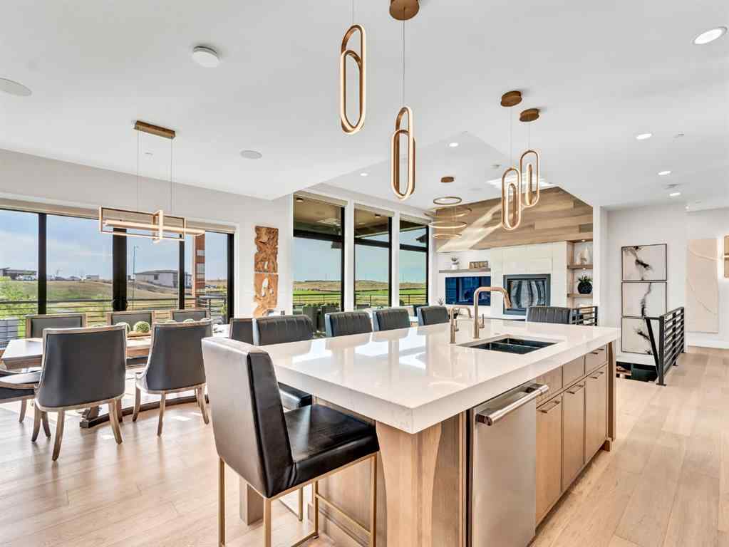 MLS® A2261229 - 51 Coulee Ridge Drive SW in SW Southridge Medicine Hat, Residential