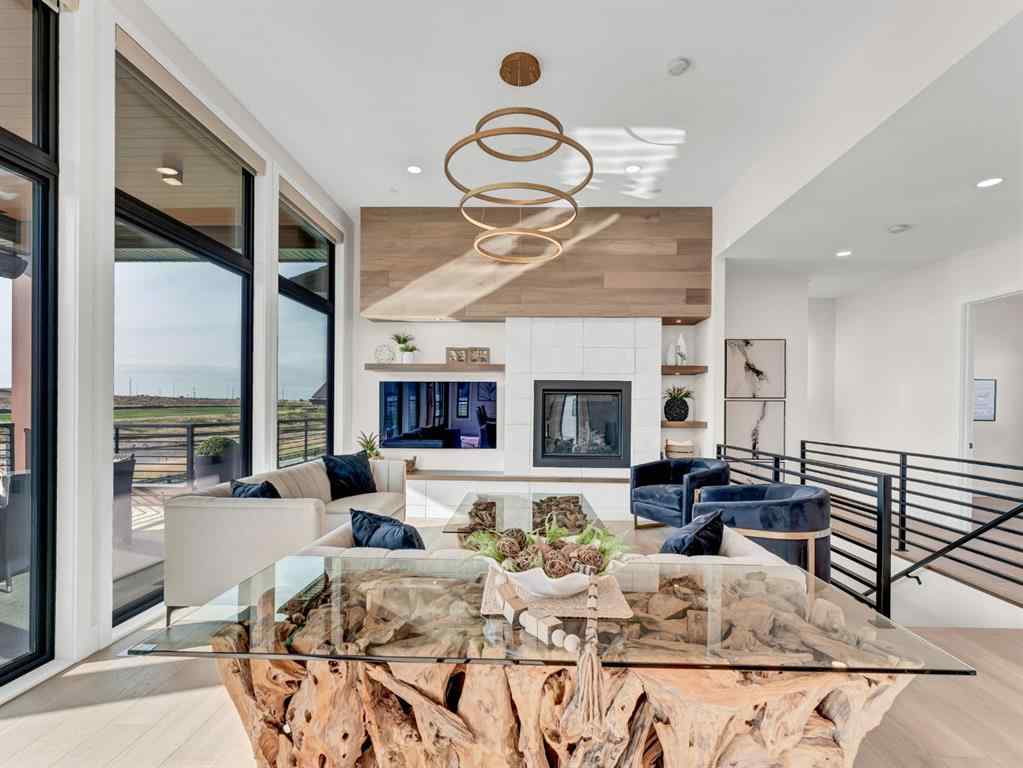 MLS® A2261229 - 51 Coulee Ridge Drive SW in SW Southridge Medicine Hat, Residential