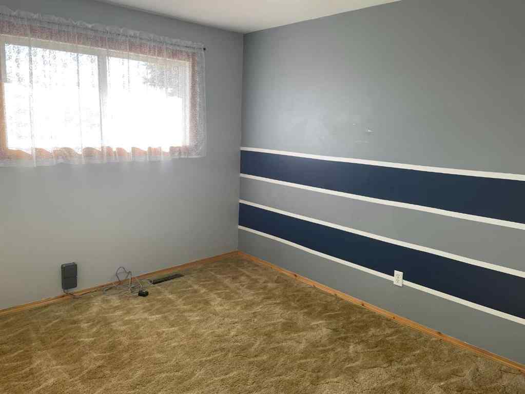 MLS® A2261230 - 11200 106 Ave   in NONE Fairview, Residential