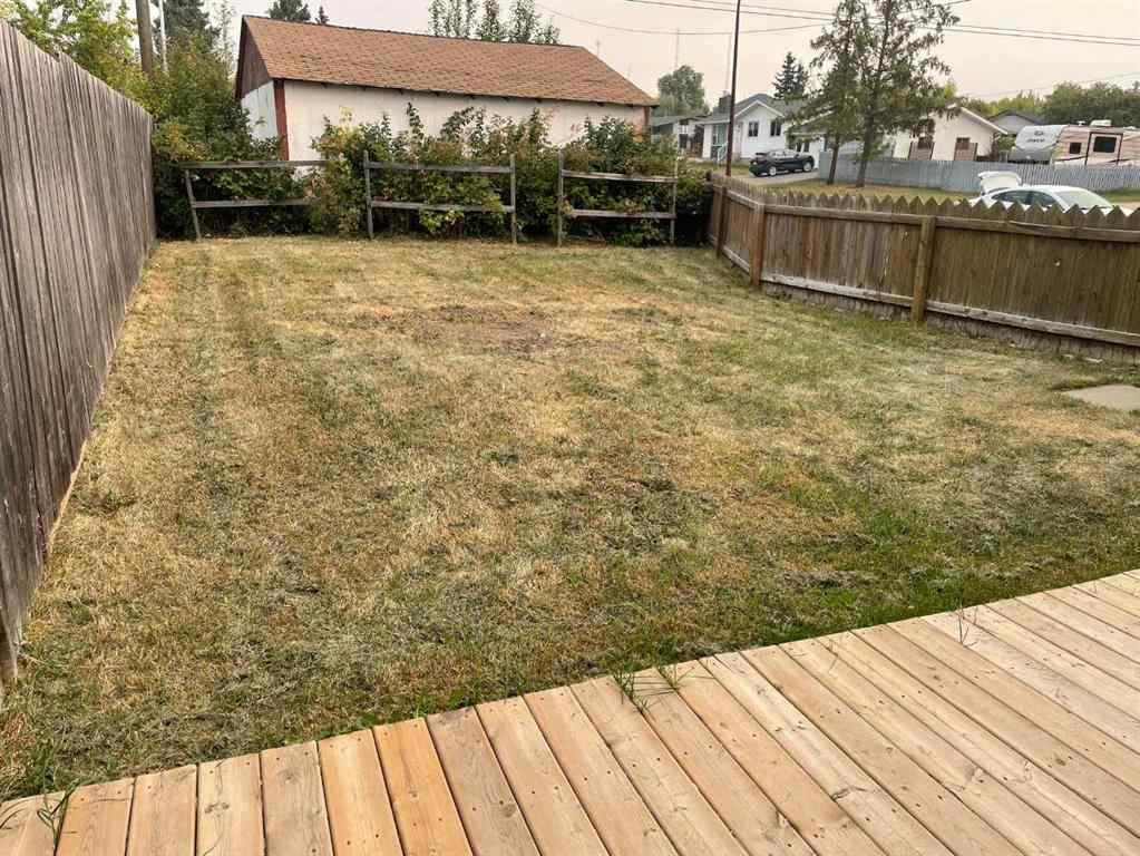 MLS® A2261230 - 11200 106 Ave   in NONE Fairview, Residential