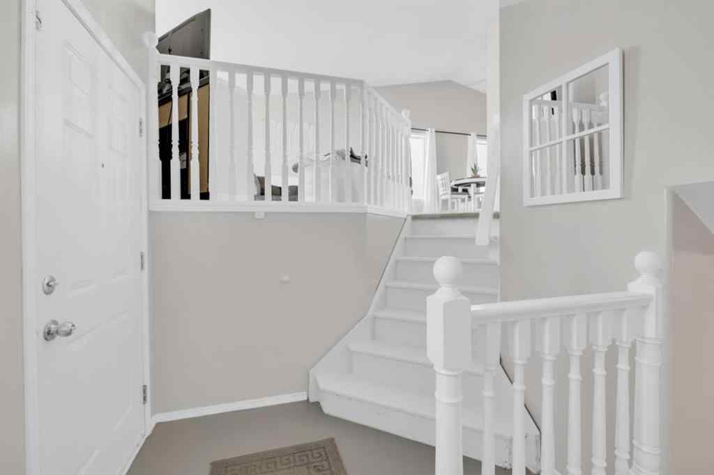 MLS® A2261238 - 2029 Minto Street  in Penhold Estates Penhold, Residential