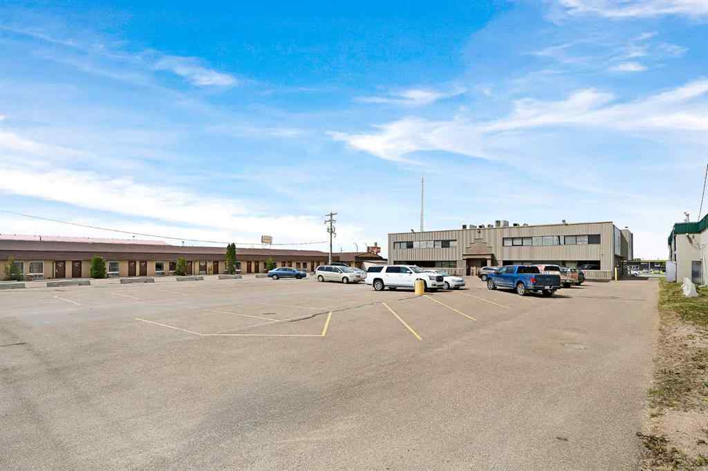 MLS® A2261241 - Unit #Suite D 6209 44 Street  in Parkview Estates Lloydminster, Commercial