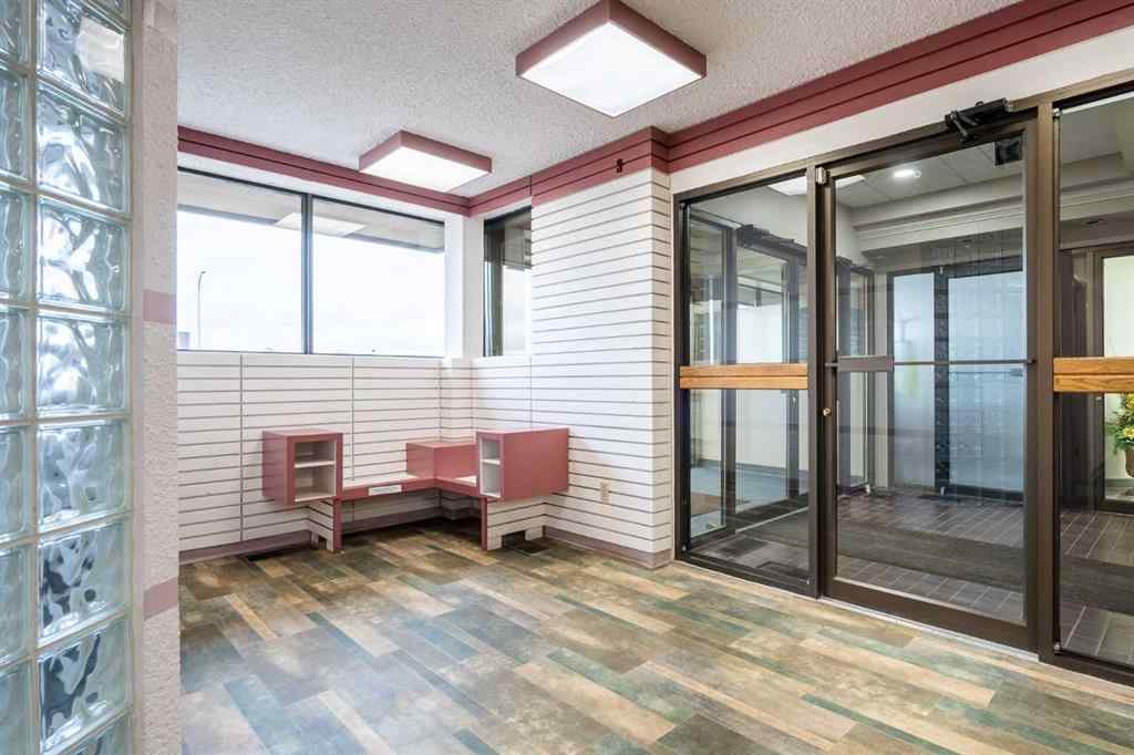 MLS® A2261241 - Unit #Suite D 6209 44 Street  in Parkview Estates Lloydminster, Commercial