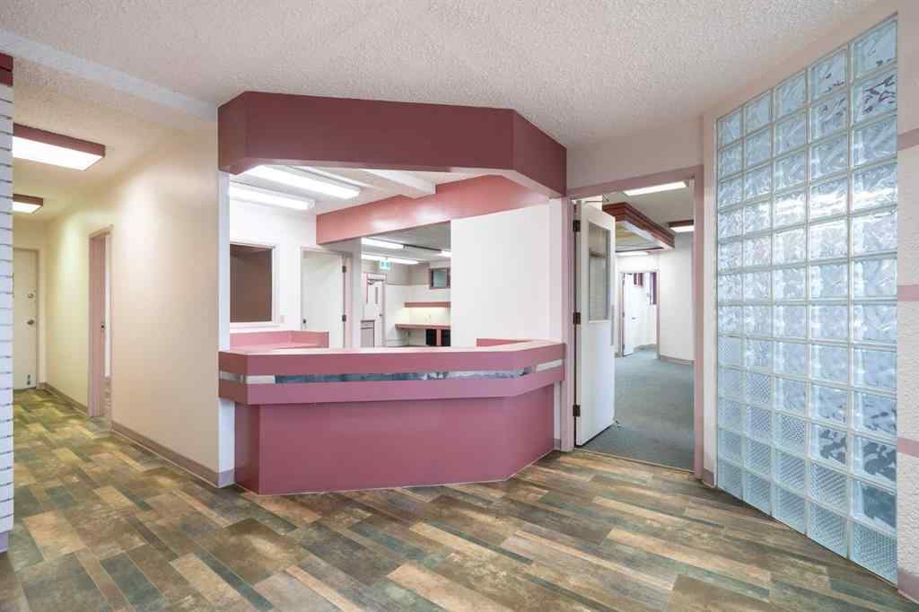 MLS® A2261241 - Unit #Suite D 6209 44 Street  in Parkview Estates Lloydminster, Commercial