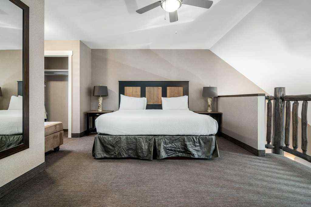 MLS® A2261243 - Unit #604 & 605 401 4 Street  in Elkwater Rural Cypress County, Residential