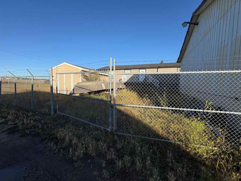 MLS® A2261245 - 10017 100 Street  in NONE Sexsmith, Commercial