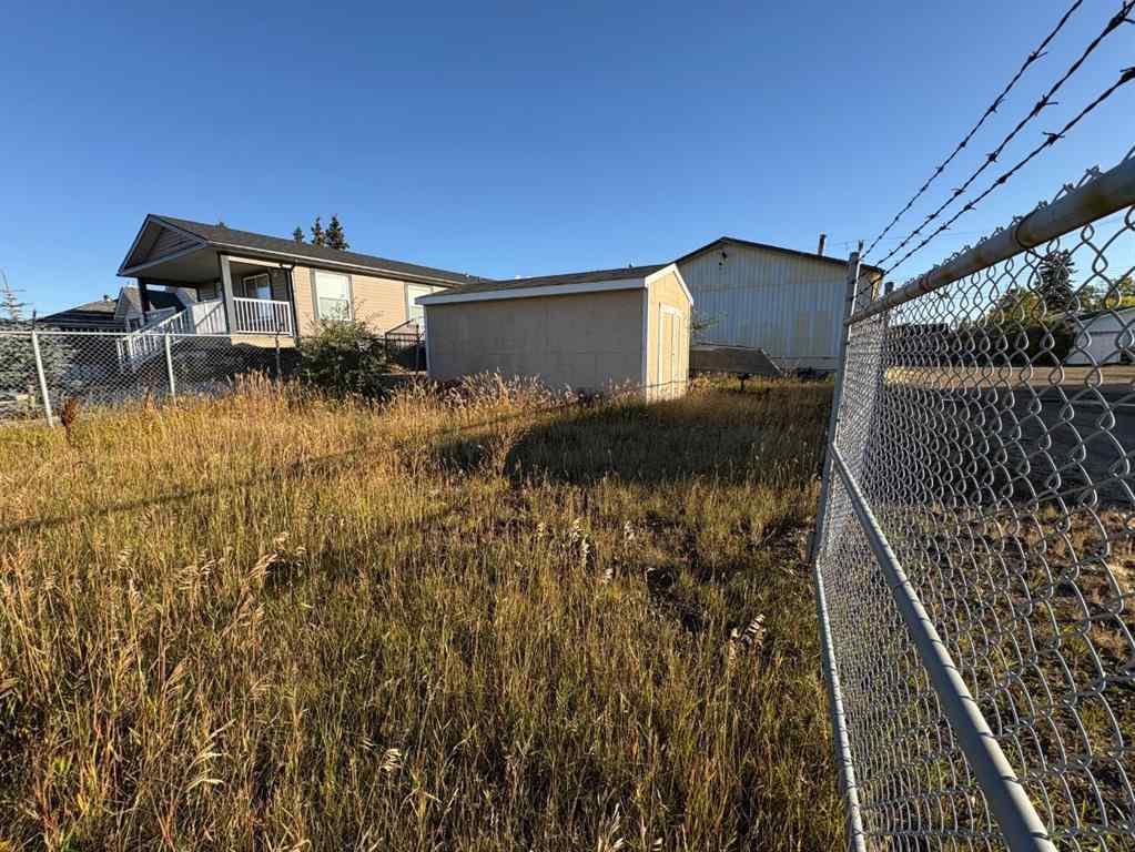MLS® A2261245 - 10017 100 Street  in NONE Sexsmith, Commercial