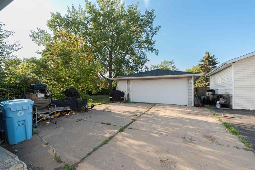 MLS® A2261254 - 453 Signal Road  in Thickwood Fort McMurray, Residential
