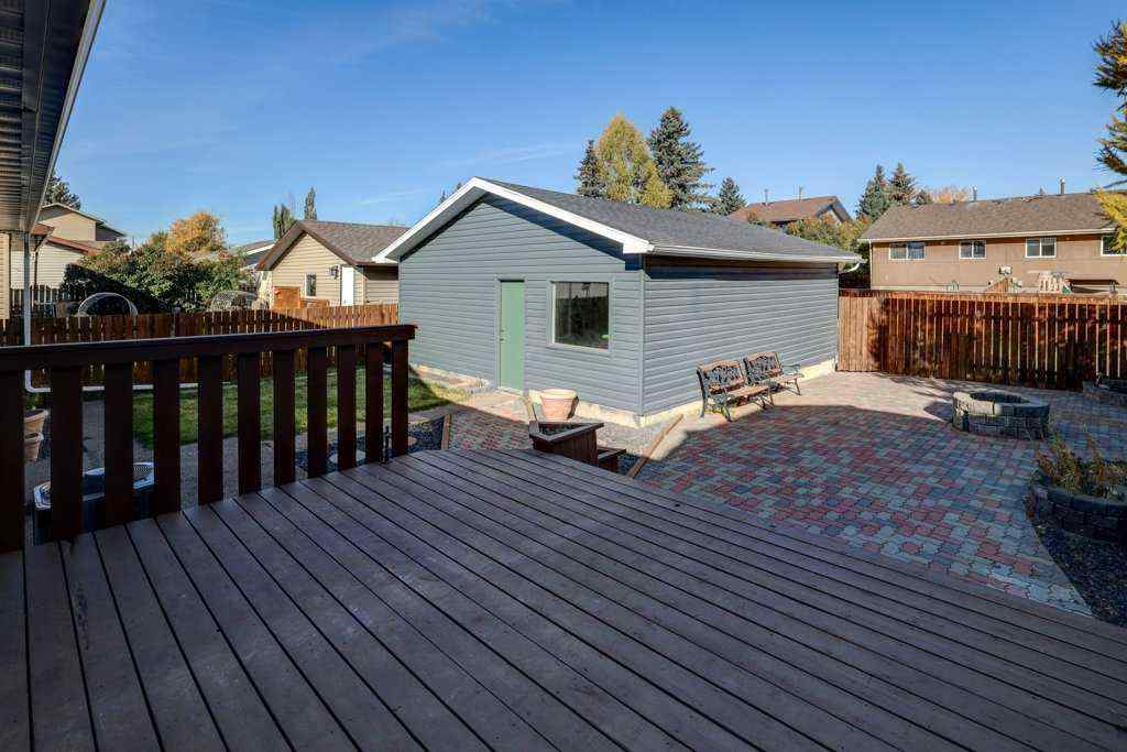 MLS® A2261256 - 462 Summerwood Place SE in Summerhill Airdrie, Residential