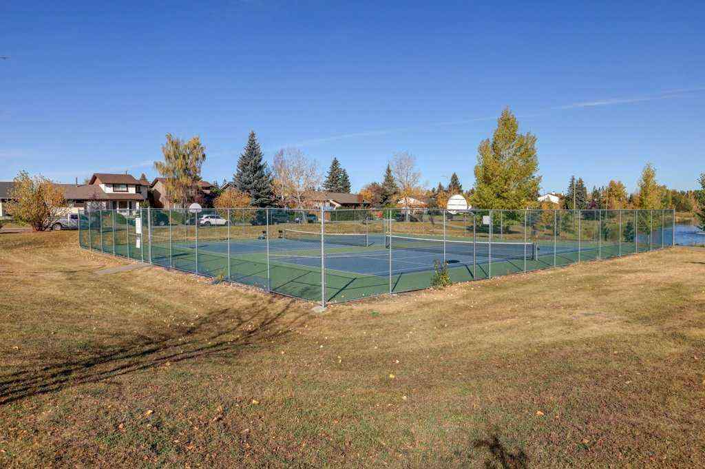 MLS® A2261256 - 462 Summerwood Place SE in Summerhill Airdrie, Residential