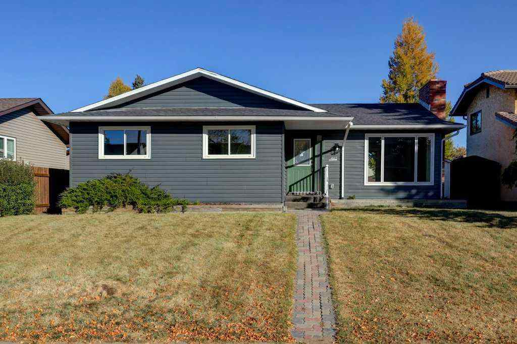 MLS® A2261256 - 462 Summerwood Place SE in Summerhill Airdrie, Residential