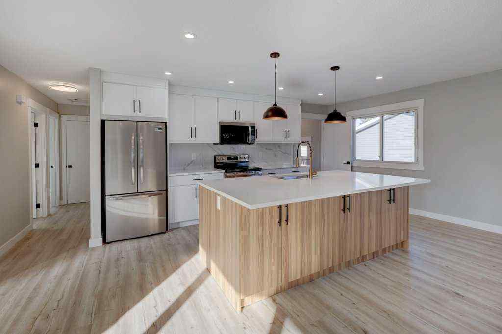 MLS® A2261256 - 462 Summerwood Place SE in Summerhill Airdrie, Residential