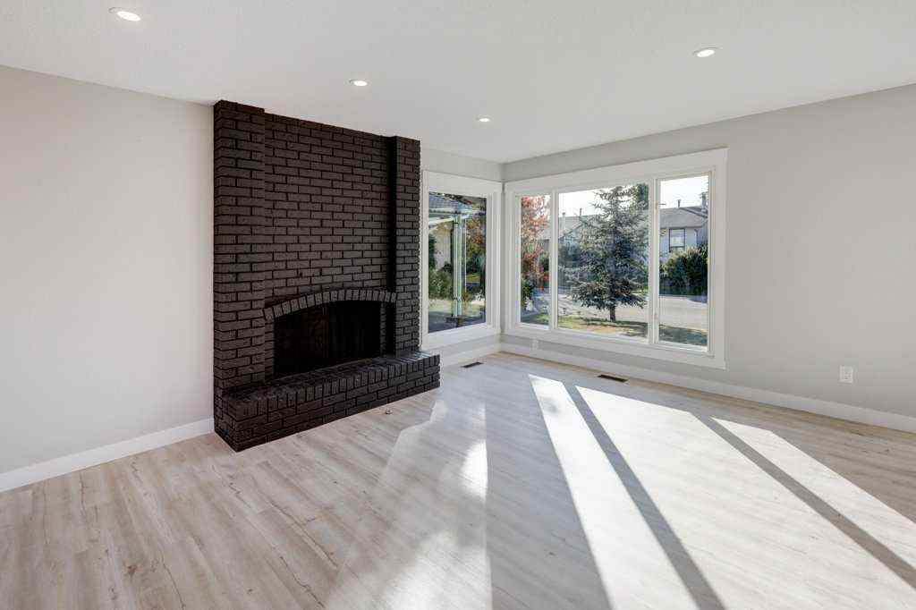 MLS® A2261256 - 462 Summerwood Place SE in Summerhill Airdrie, Residential