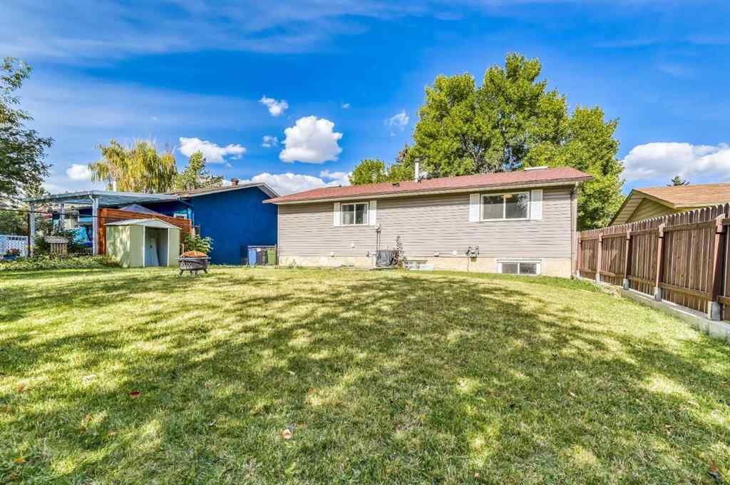 MLS® A2261262 - 319 Lynnview Way SE in Ogden Calgary, Residential