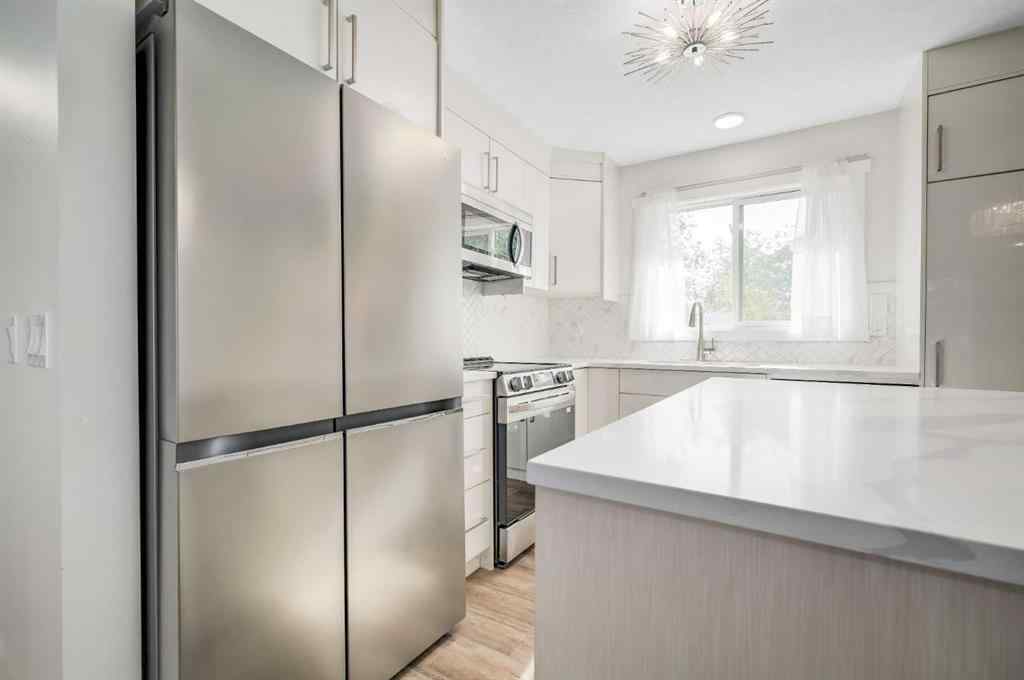 MLS® A2261262 - 319 Lynnview Way SE in Ogden Calgary, Residential