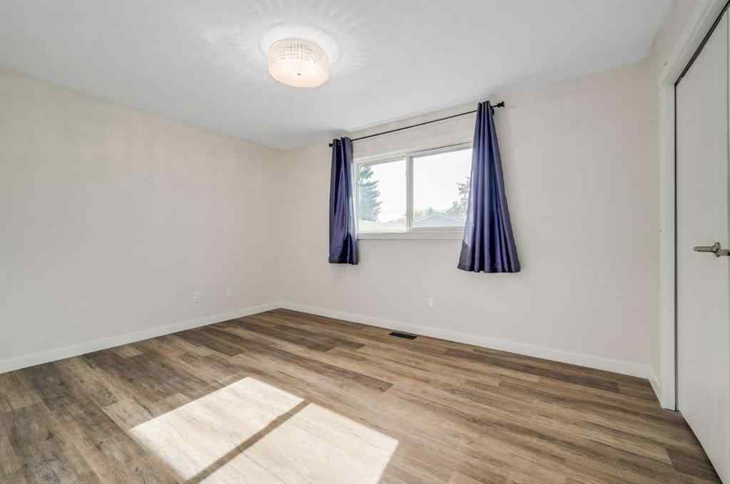 MLS® A2261262 - 319 Lynnview Way SE in Ogden Calgary, Residential