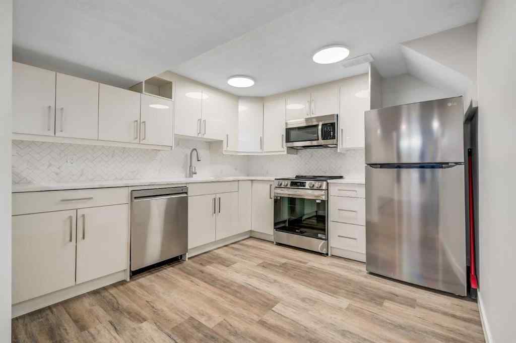 MLS® A2261262 - 319 Lynnview Way SE in Ogden Calgary, Residential