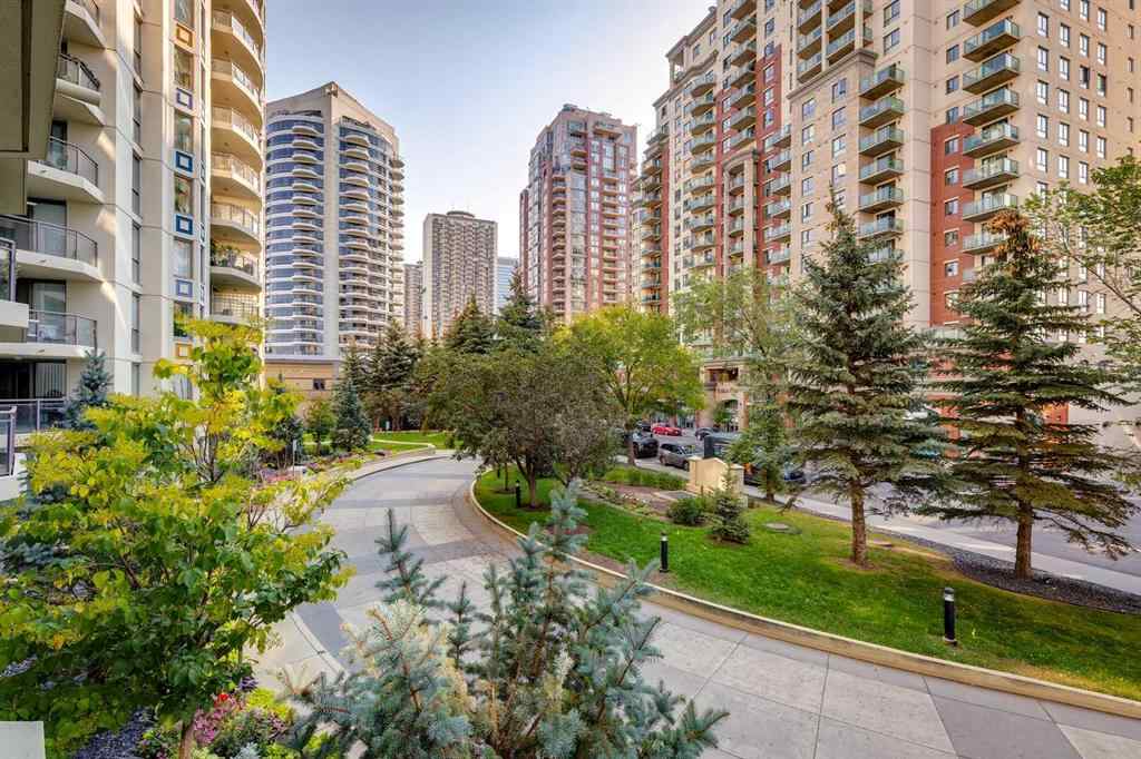 MLS® A2261272 - Unit #209 1108 6 Avenue SW in Downtown West End Calgary, Residential