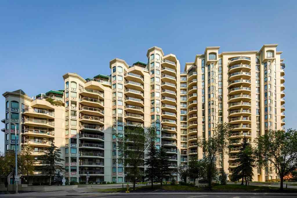 MLS® A2261272 - Unit #209 1108 6 Avenue SW in Downtown West End Calgary, Residential