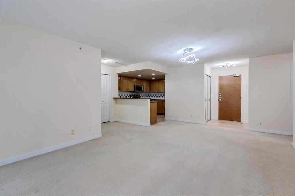 MLS® A2261272 - Unit #209 1108 6 Avenue SW in Downtown West End Calgary, Residential