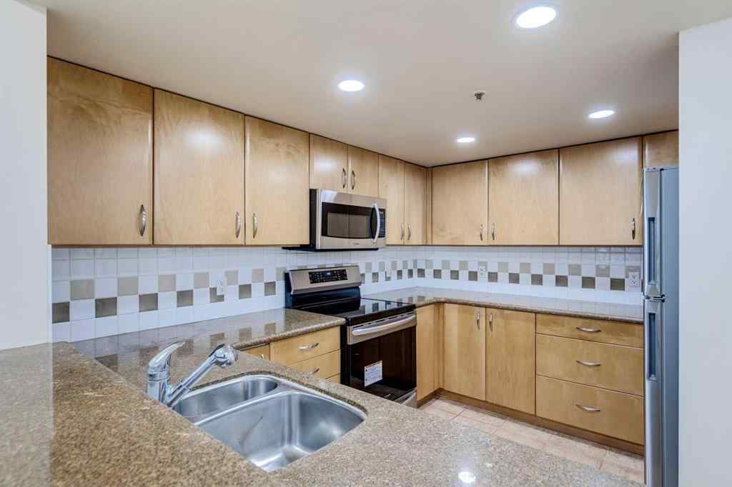 MLS® A2261272 - Unit #209 1108 6 Avenue SW in Downtown West End Calgary, Residential