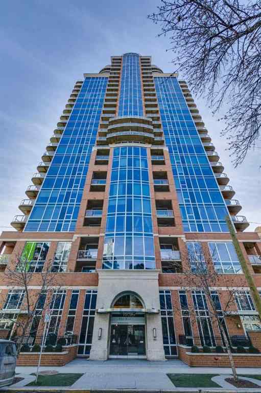 MLS® A2261279 - Unit #206 817 15 Avenue SW in Beltline Calgary, Residential