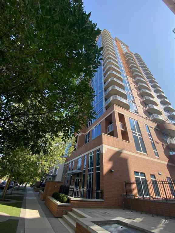 MLS® A2261279 - Unit #206 817 15 Avenue SW in Beltline Calgary, Residential