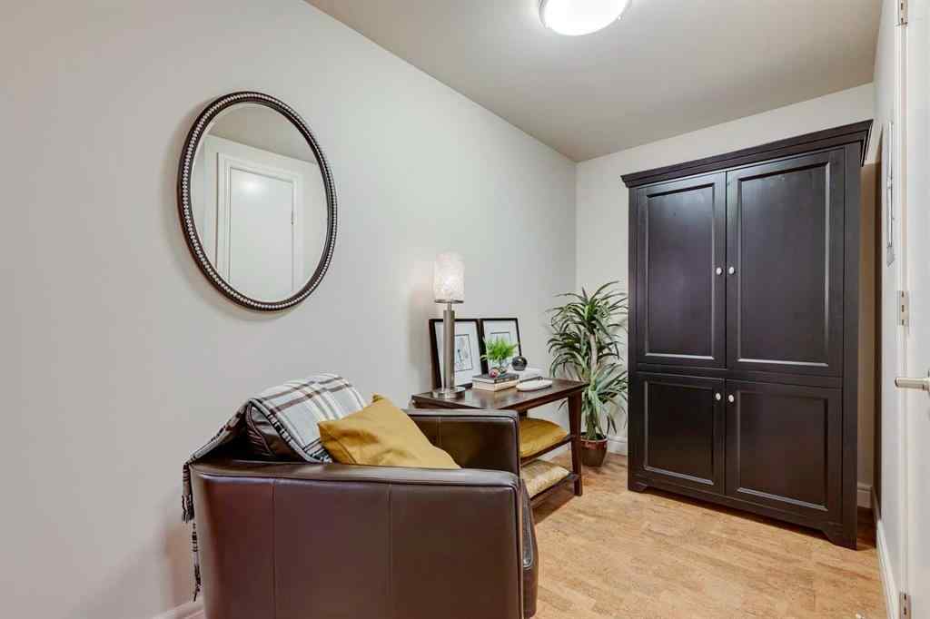 MLS® A2261279 - Unit #206 817 15 Avenue SW in Beltline Calgary, Residential