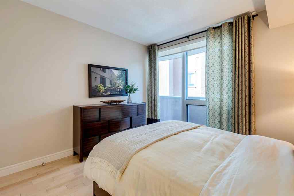 MLS® A2261279 - Unit #206 817 15 Avenue SW in Beltline Calgary, Residential