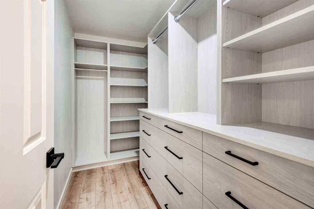 MLS® A2261281 - 17 Millrise Lane SW in Millrise Calgary, Residential