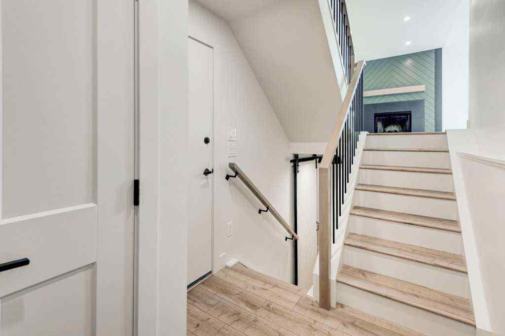 MLS® A2261281 - 17 Millrise Lane SW in Millrise Calgary, Residential