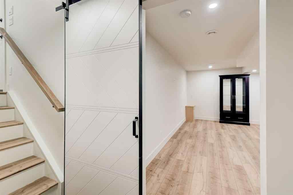 MLS® A2261281 - 17 Millrise Lane SW in Millrise Calgary, Residential