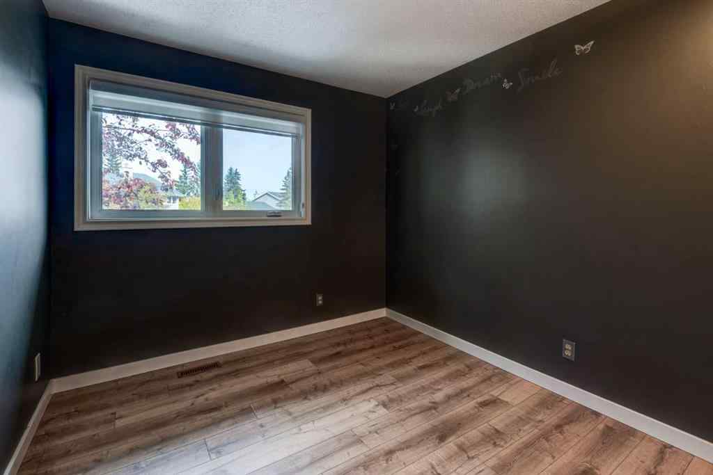MLS® A2261281 - 17 Millrise Lane SW in Millrise Calgary, Residential