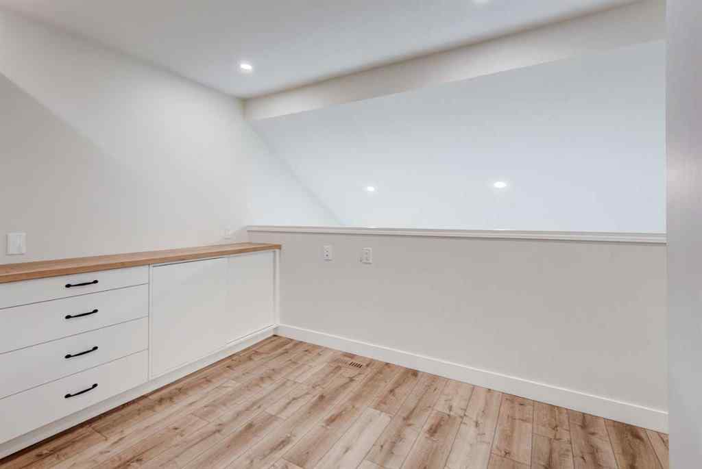 MLS® A2261281 - 17 Millrise Lane SW in Millrise Calgary, Residential