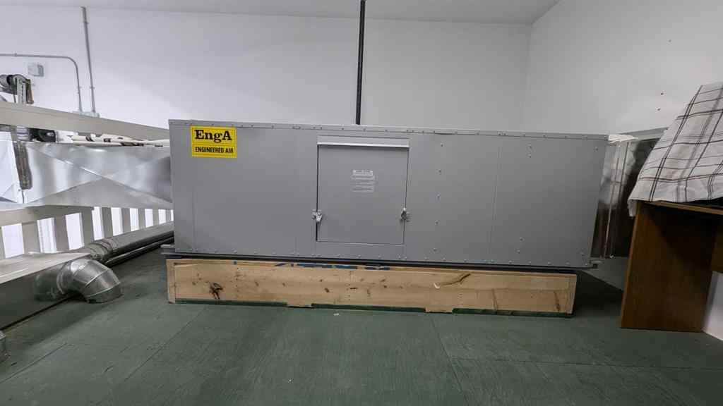 MLS® A2261283 - Unit #10 1075 36 Street N in Churchill Industrial Park Lethbridge, Commercial