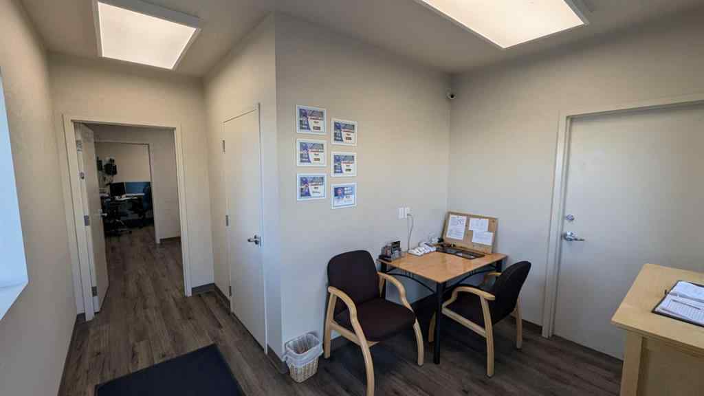 MLS® A2261283 - Unit #10 1075 36 Street N in Churchill Industrial Park Lethbridge, Commercial