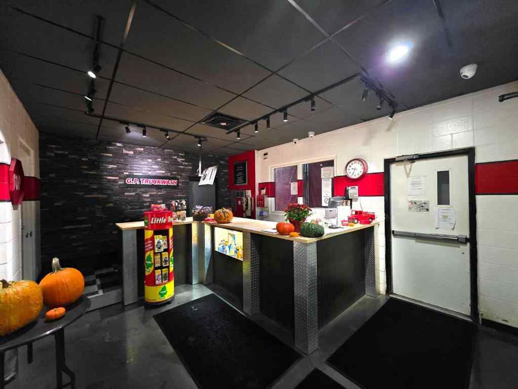 MLS® A2261286 - 11485 97 Avenue  in Richmond Industrial Park Grande Prairie, Commercial