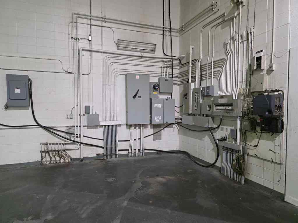 MLS® A2261286 - 11485 97 Avenue  in Richmond Industrial Park Grande Prairie, Commercial