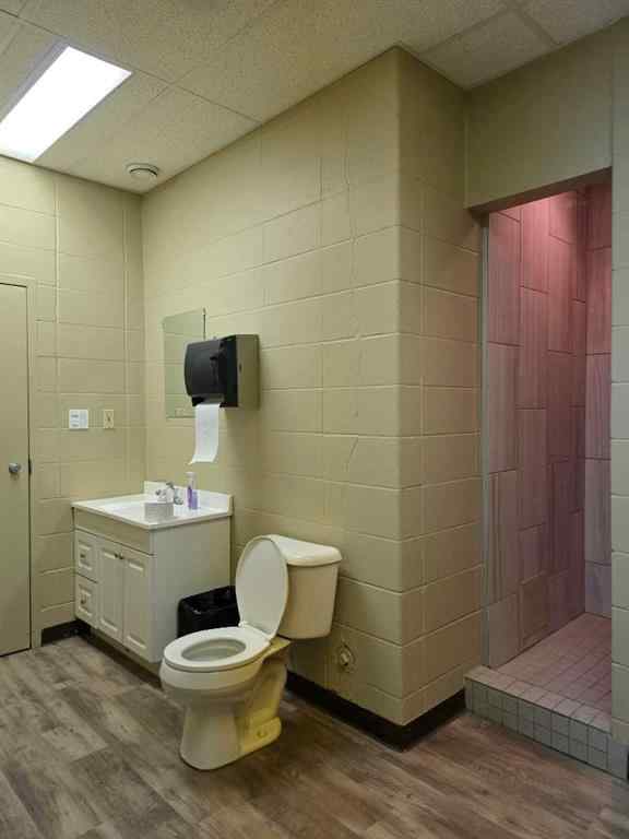 MLS® A2261286 - 11485 97 Avenue  in Richmond Industrial Park Grande Prairie, Commercial