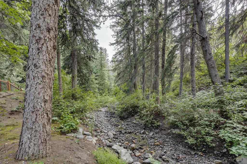 MLS® A2261290 - 9 Mountaineer Close  in NONE Lac Des Arcs, Residential