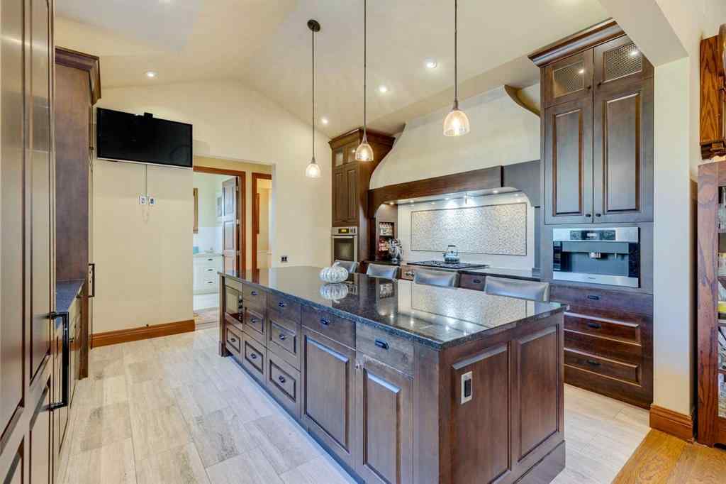 MLS® A2261290 - 9 Mountaineer Close  in NONE Lac Des Arcs, Residential