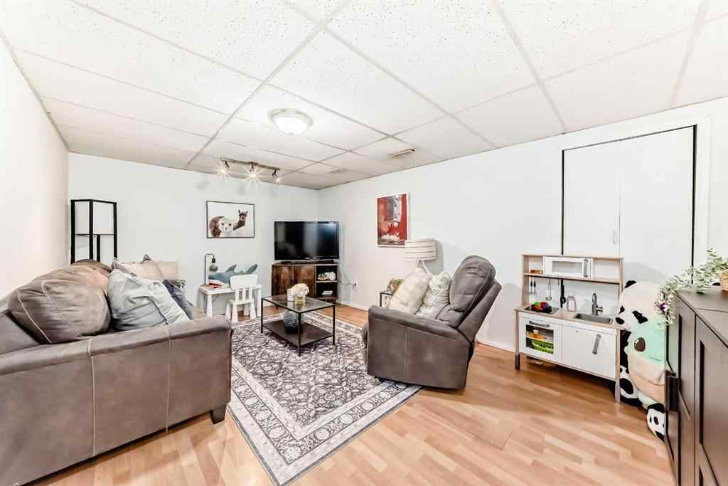 MLS® A2261292 - Unit #70 7205 4 Street NE in Huntington Hills Calgary, Residential