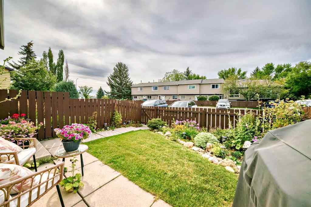 MLS® A2261292 - Unit #70 7205 4 Street NE in Huntington Hills Calgary, Residential