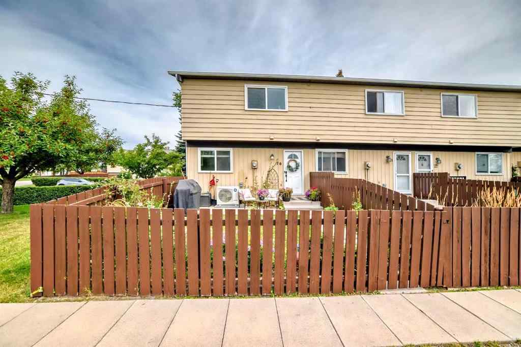 MLS® A2261292 - Unit #70 7205 4 Street NE in Huntington Hills Calgary, Residential