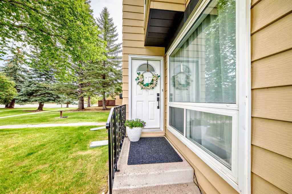 MLS® A2261292 - Unit #70 7205 4 Street NE in Huntington Hills Calgary, Residential