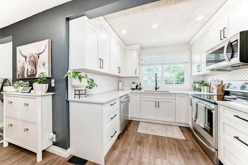 MLS® A2261292 - Unit #70 7205 4 Street NE in Huntington Hills Calgary, Residential