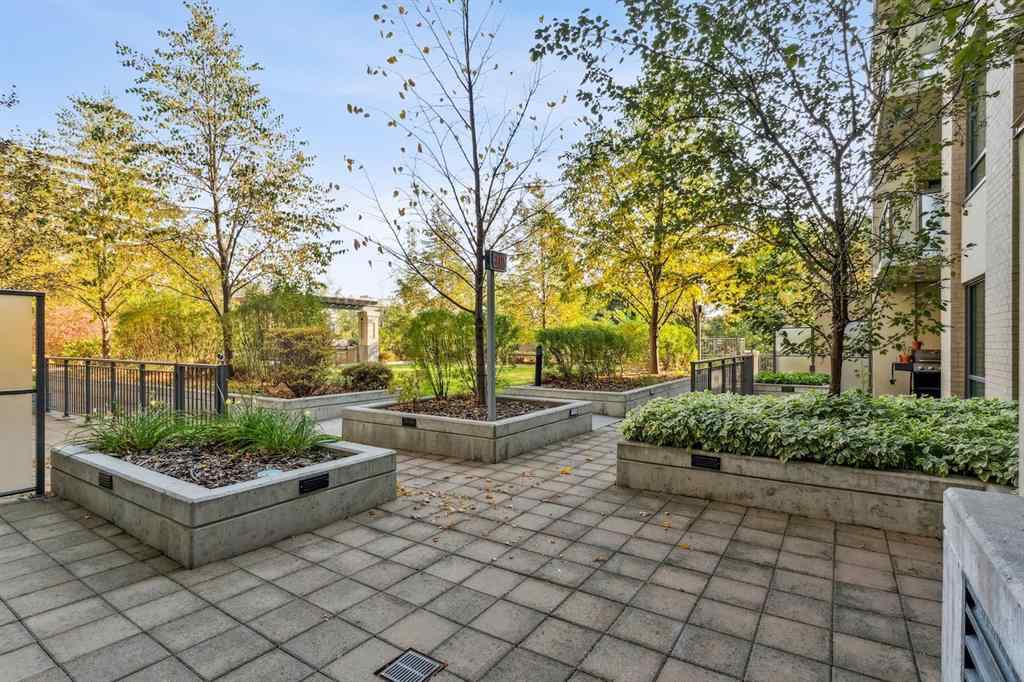 MLS® A2261299 - Unit #207 38 9 Street NE in Bridgeland/Riverside Calgary, Residential