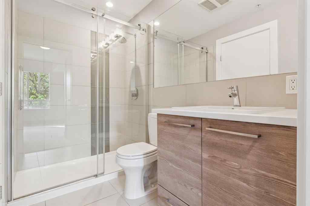 MLS® A2261299 - Unit #207 38 9 Street NE in Bridgeland/Riverside Calgary, Residential