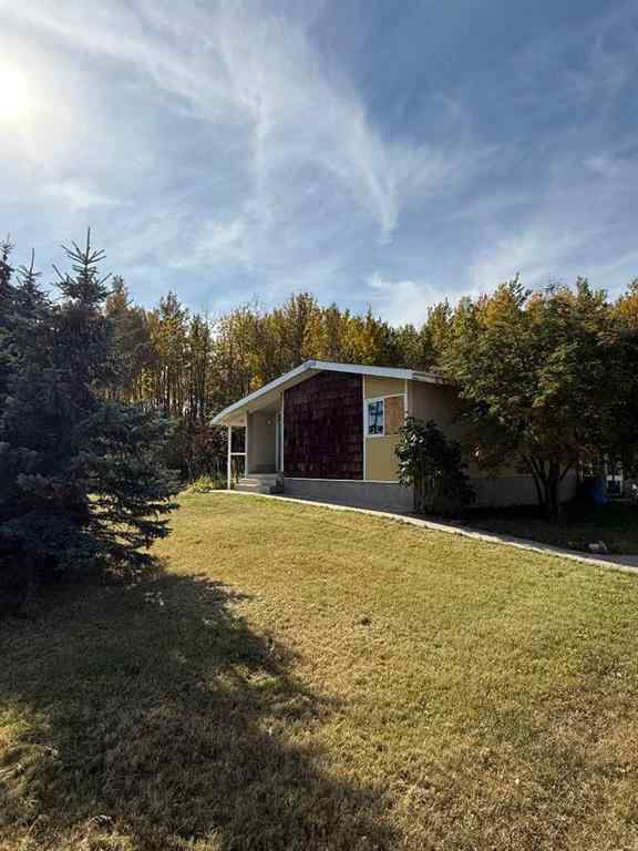 MLS® A2261303 - 30 3 Street   in NONE Blue Ridge, Residential